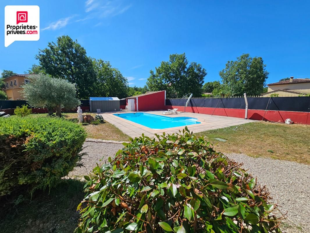 SAINT-CEZAIRE-SUR-SIAGNE VILLA DE PLAIN PIED D'environ162 m2 avec PISCINE ET TERRAIN PLAT ET CLOS 4