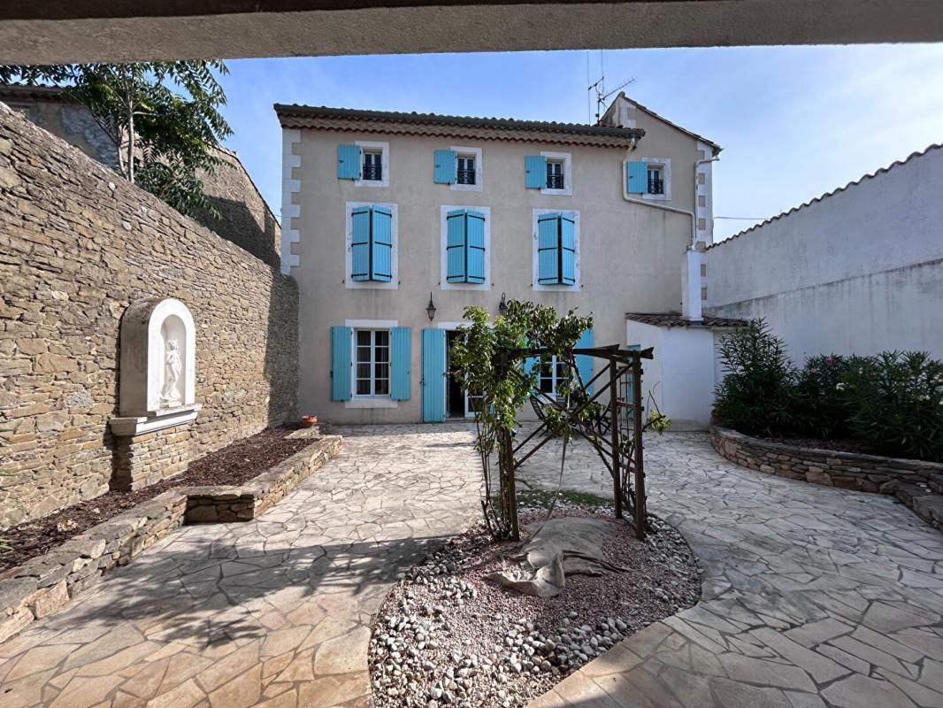 RIEUX-MINERVOIS Maison 8 pièce(s) 318 m2 1