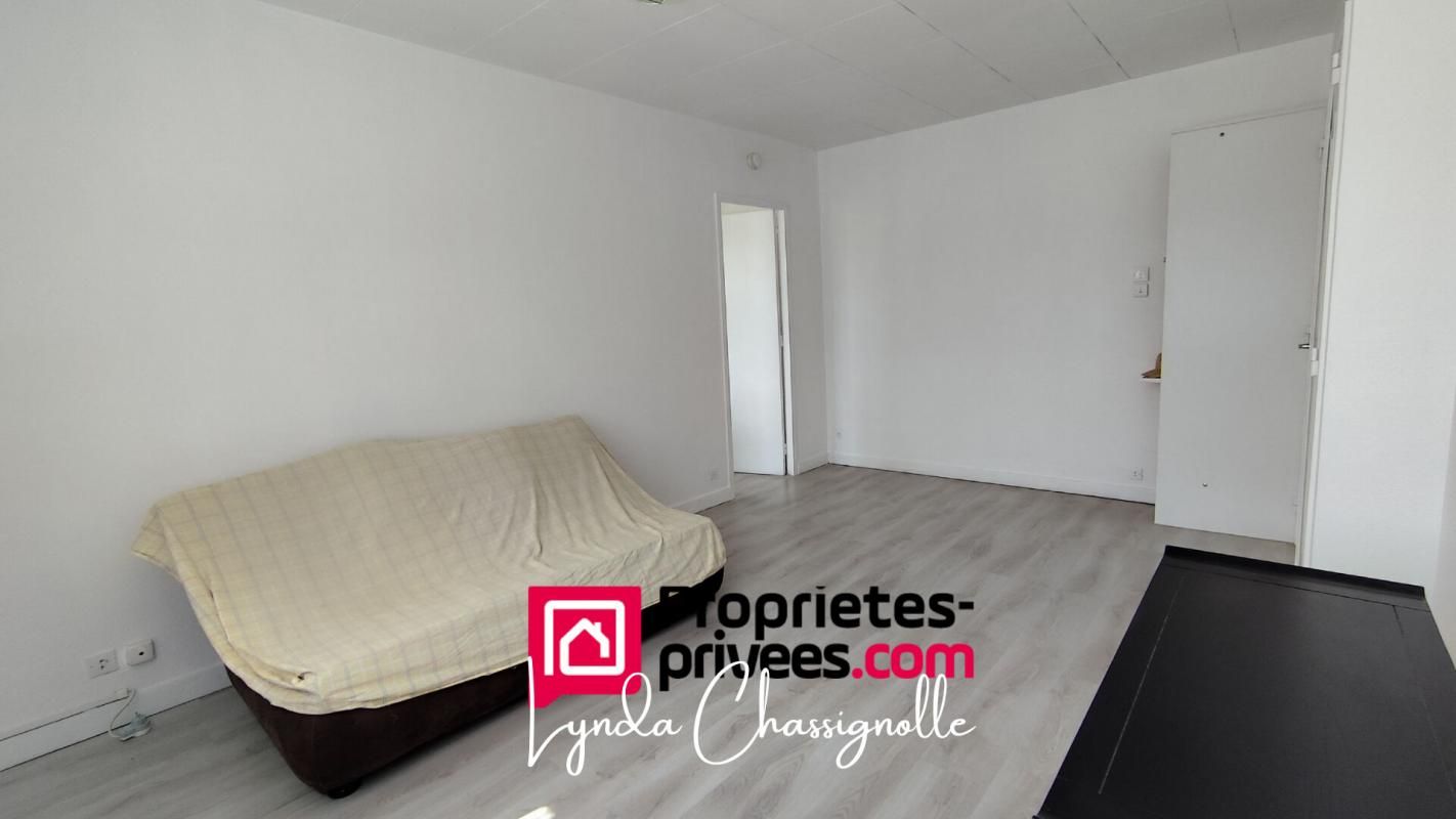 RIORGES Appartement T2 - Riorges 4