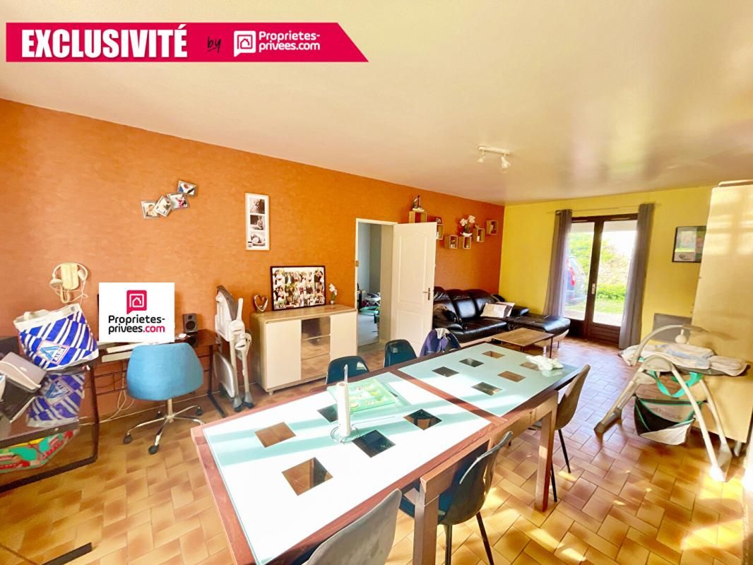 SAINT-SEURIN-SUR-L'ISLE Maison Saint Seurin Sur L'sle 4 pièce(s) 90 m2 beau jardin divisible 3