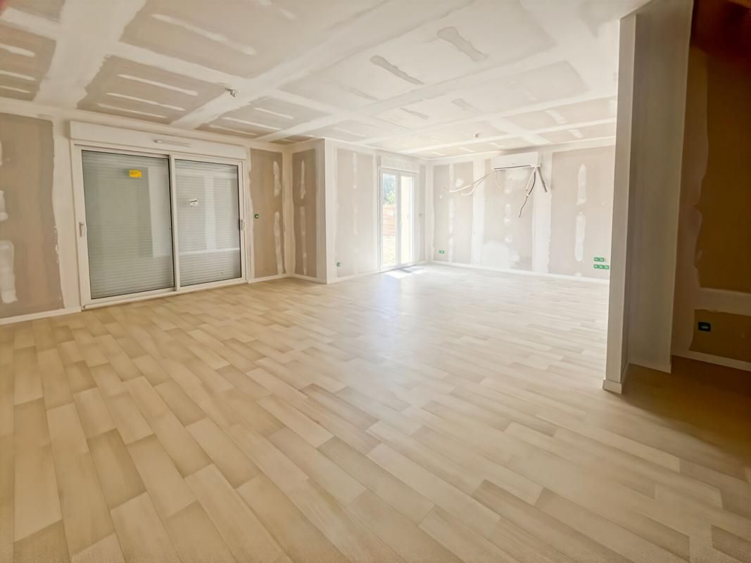 SAINT-BREVIN-LES-PINS Maison Saint Brevin Les Pins 5 pièce(s) 105 m2 2
