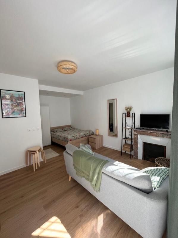 Studio de charme parfaitement agencé situé à Paris 19e Quartier de la Mouzaïa