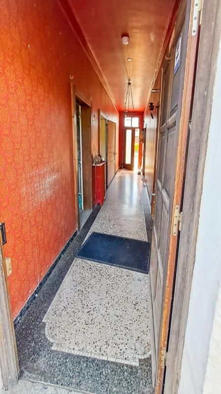 NUISEMENT-SUR-COOLE Maison de campagne à rénover 7 pièce(s) 160 m2 3