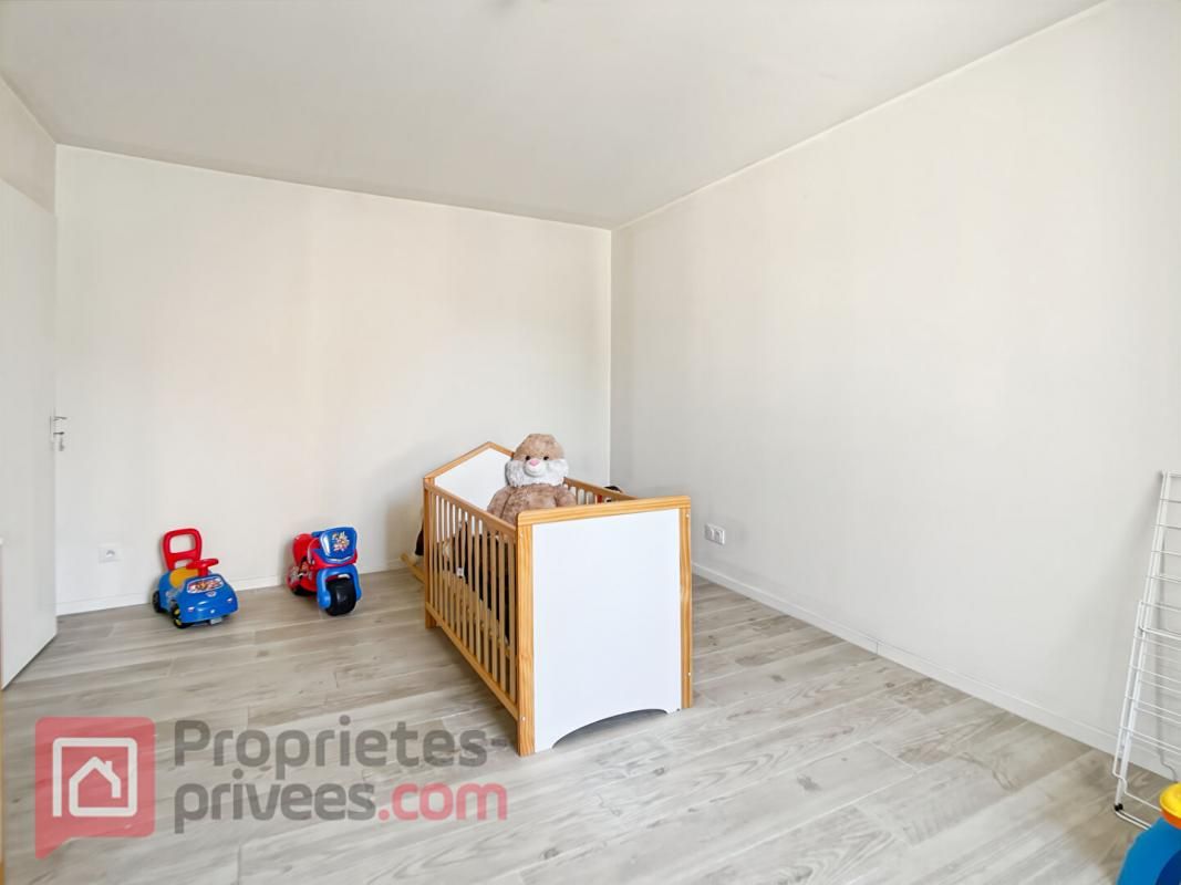 L'ISLE-SUR-SEREIN Maison L Isle Sur Serein 4 pièce(s) 115 m2 4