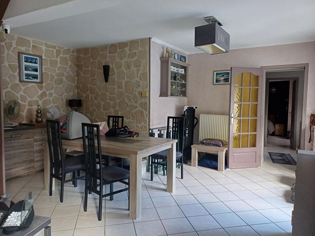 NOYON LONGERE 2