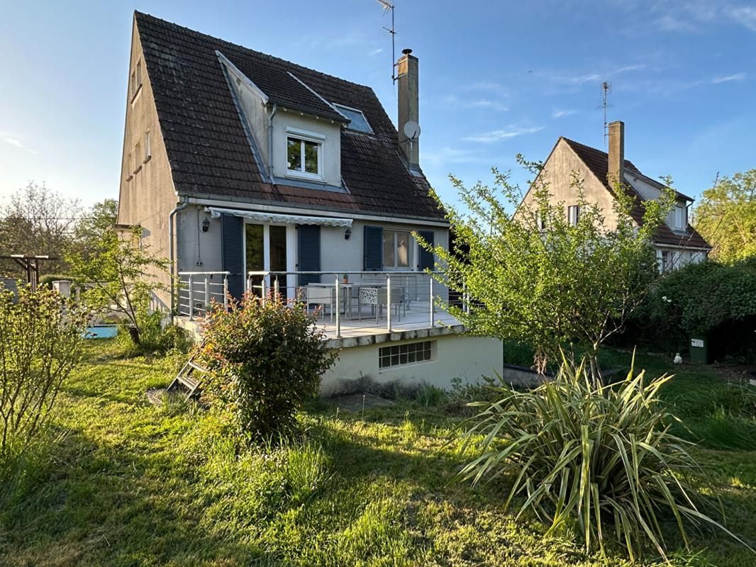 TREVOL Maison TREVOL 5 pièces 106 m2 1