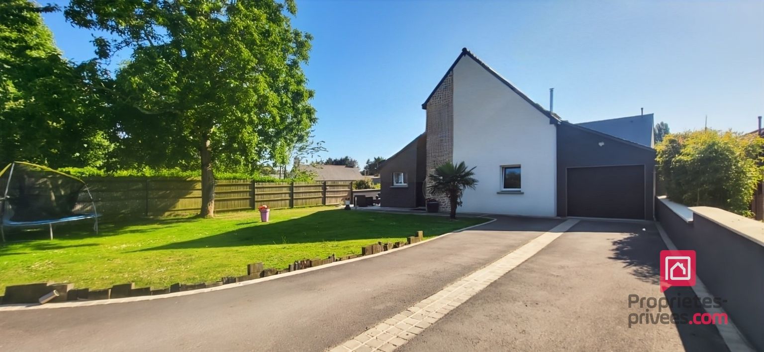 PLERGUER Belle maison familiale de 150 m² , 6 chambres au calme, à Plerguer 1