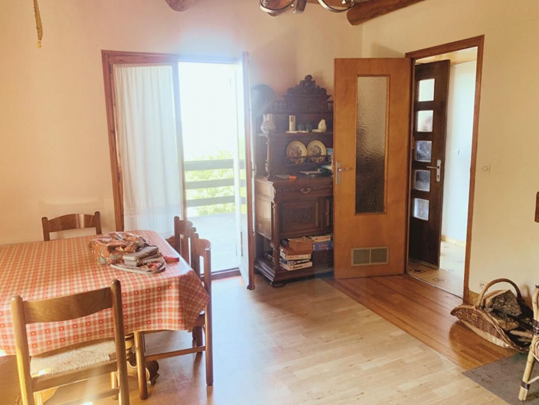 SEYNE Maison Seyne 8 pièce(s) 98 m2 3