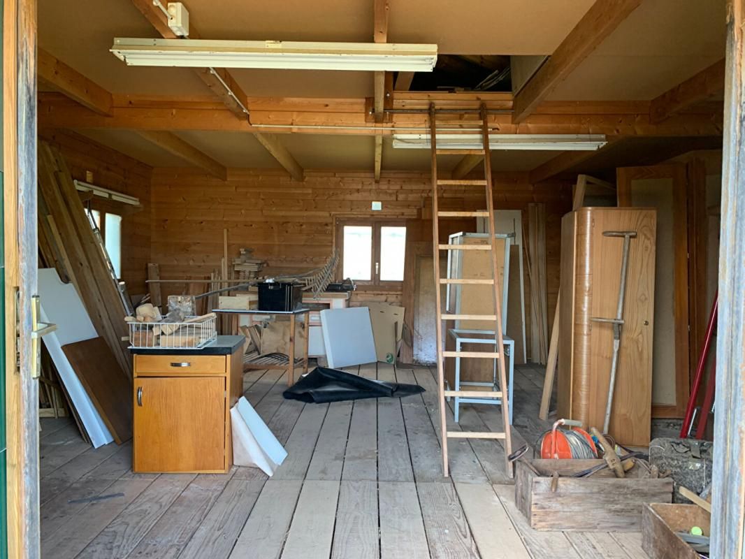 VESCEMONT Chalet sur terrain Constructible ! 3