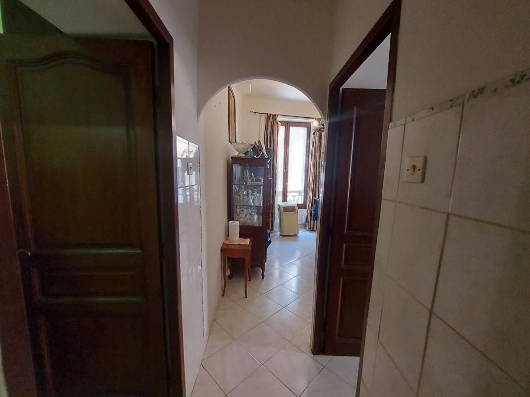 MARSEILLE-2E-ARRONDISSEMENT Appartement Marseille 3 pièce(s) 65 m2 au Panier 4