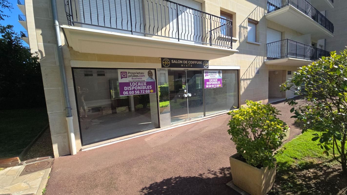DREUX 28100 DREUX - MURS LIBRES, Local commercial 100 m² 2