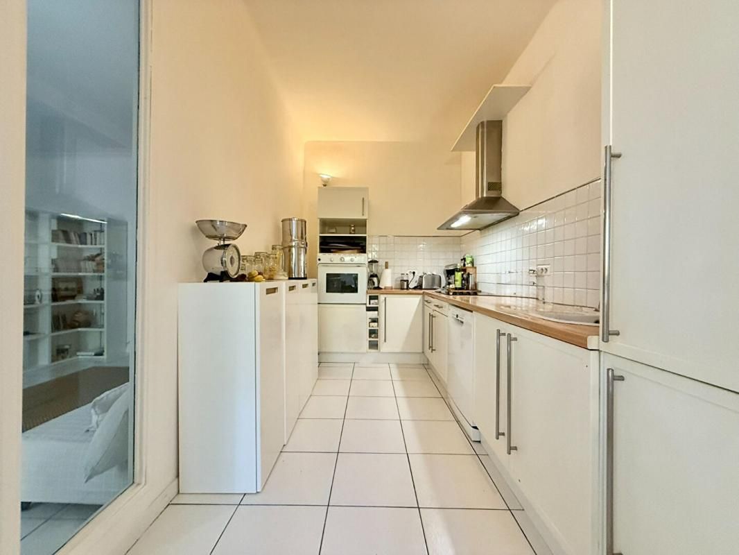 MARSEILLE-8E-ARRONDISSEMENT Appartement Marseille 8ème, 4 pièces 112 m2 avec jardin 4