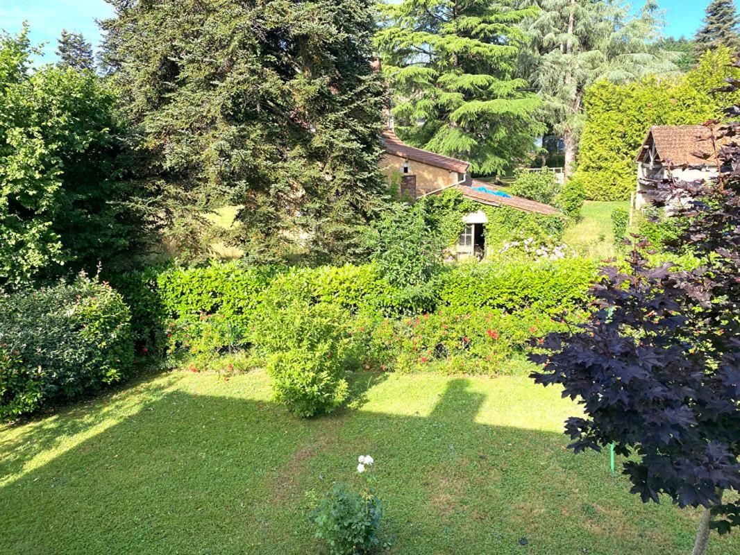 SARLAT-LA-CANEDA maison en pierre avec piscine, en bord de rivière ? Sarlat-la-Canéda (24200)? 4