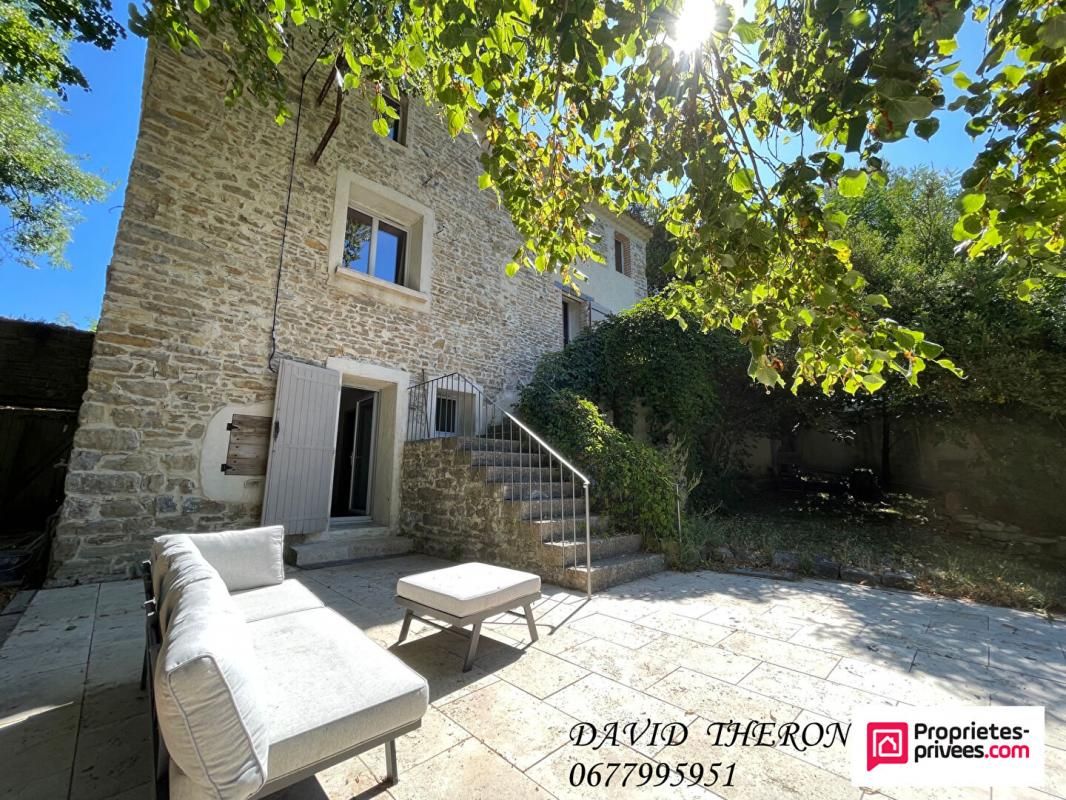 SAINT-JULIEN-LES-ROSIERS Maison 4 chambres 2