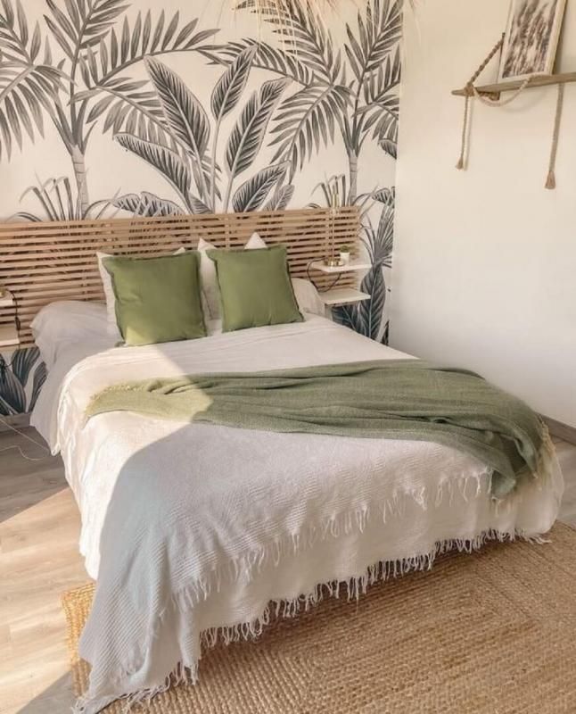 BEAUCAIRE Beaucaire - T2 43.5m² RDC - sud Canal 4