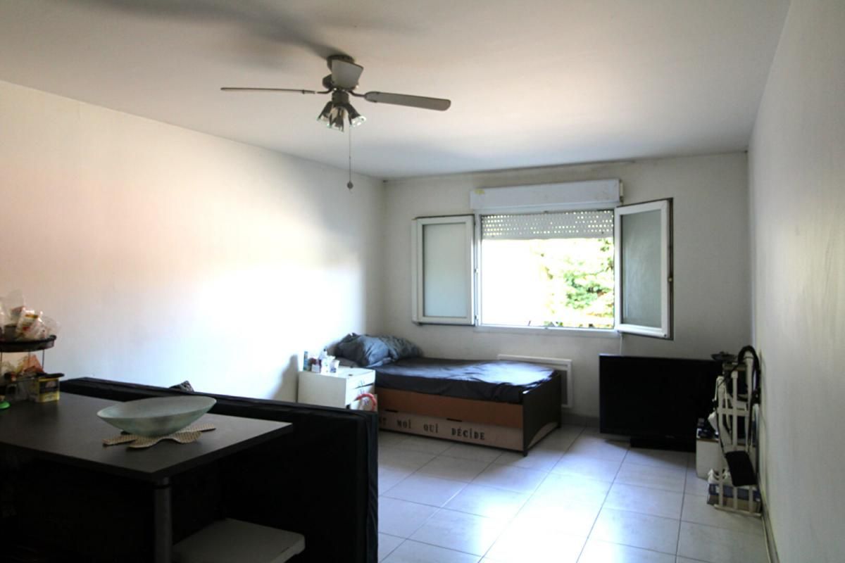GENAS Appartement T1, 27 m² 2
