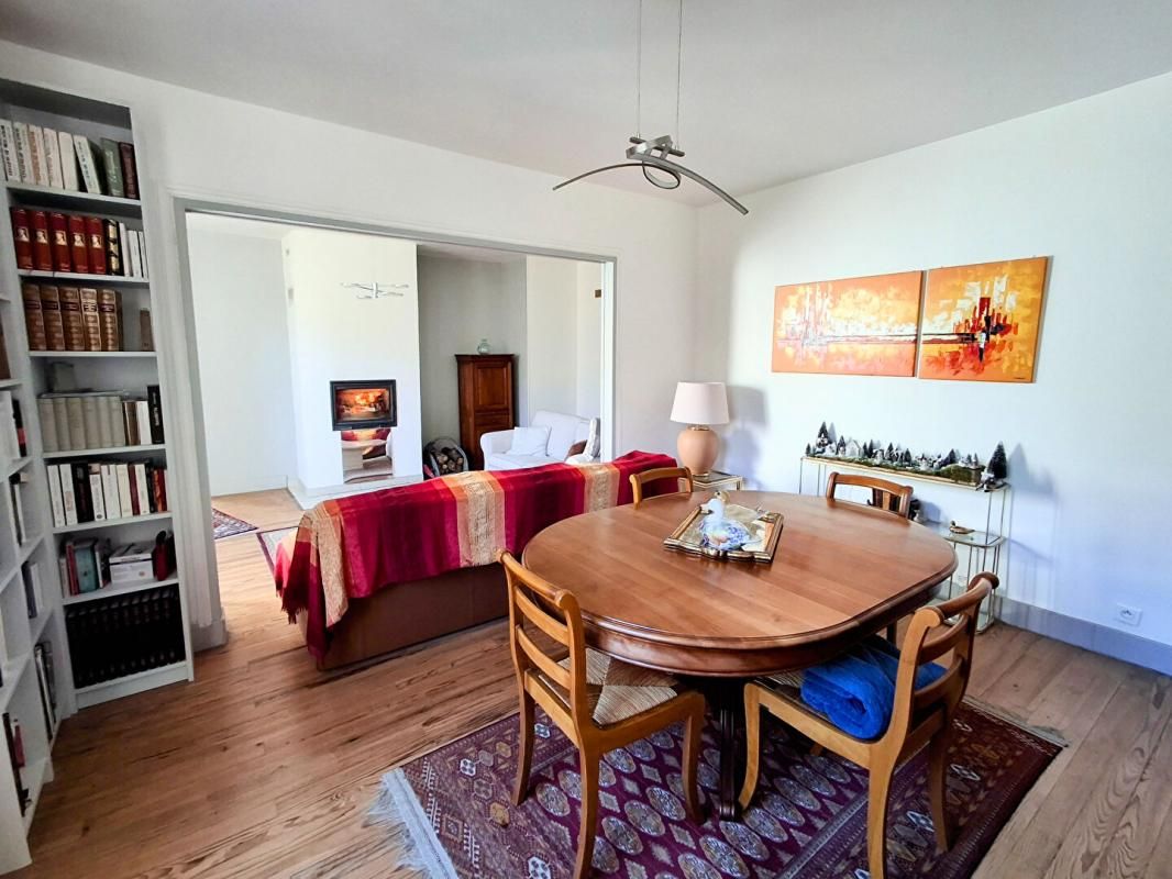 GENERAC Maison 7 pièces 225 m2 avec piscine et possibilité de faire 2 logements! 4