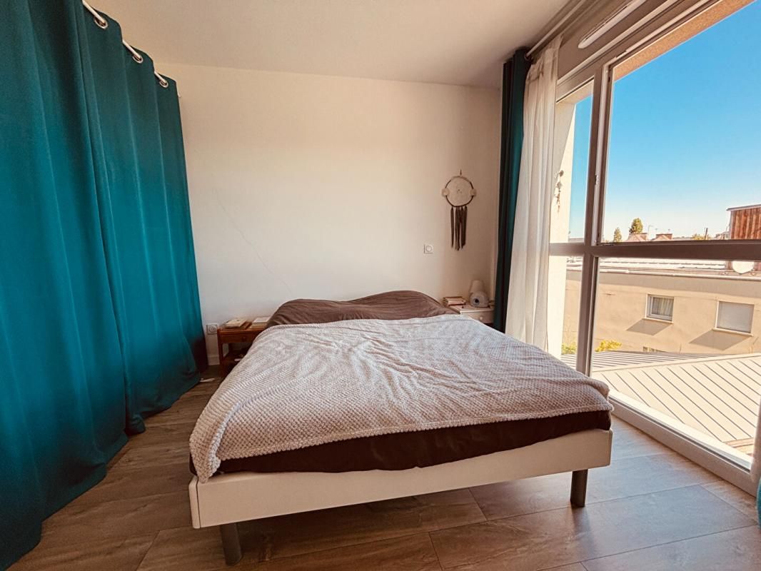 CANCALE Appartement Cancale 3 pièce(s) 60.37 m2 avec balcon et place de parking 3