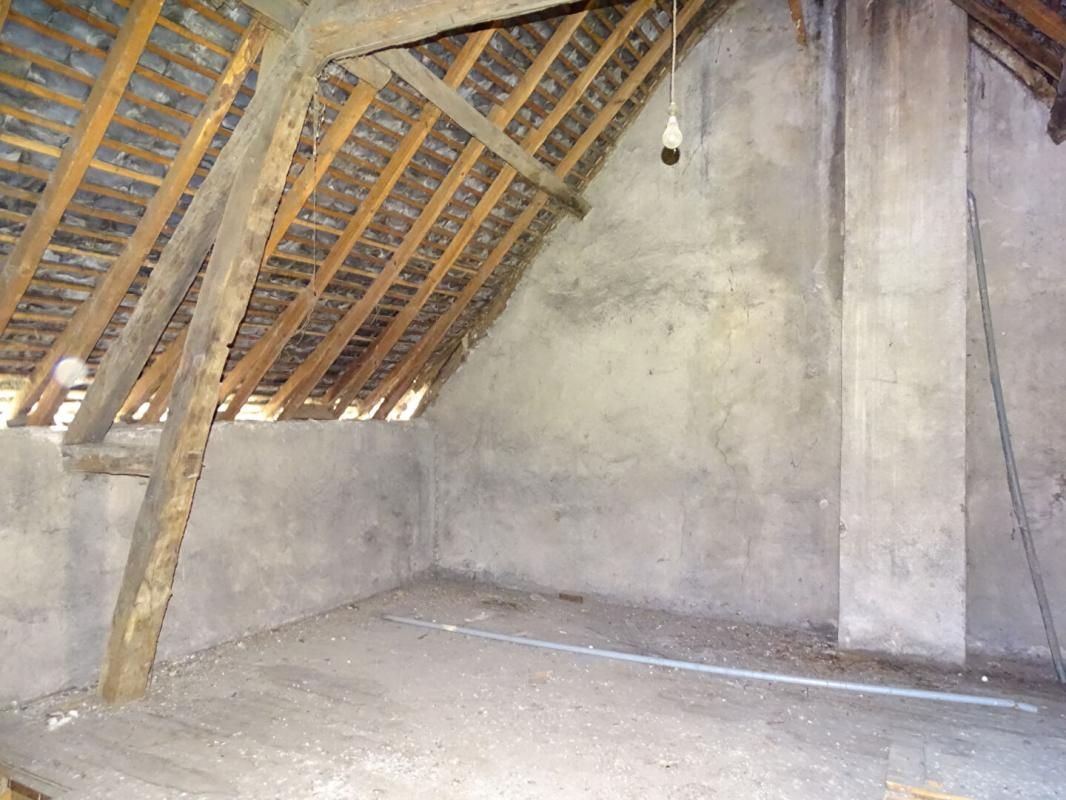MONTIGNAC Immeuble Montignac Lascaux 4 pièce(s) 145 m2 4