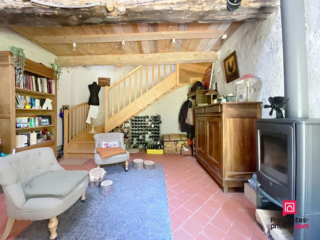 VERRIERES Rare ! Longère de charme au coeur du Perche de 145 m2 2