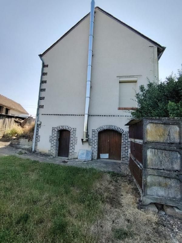 MONTOIRE-SUR-LE-LOIR Montoire 41800 fermette à fort potentiel, habitable et très économique 2