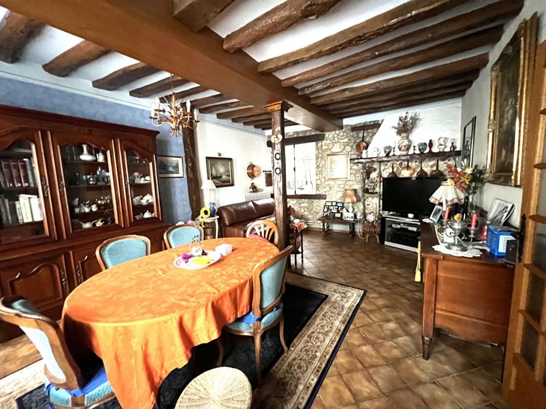 NEAUPHLE-LE-CHATEAU Maison Neauphle Le Château 6 pièce(s) 155 m2 - Fort potentiel 2