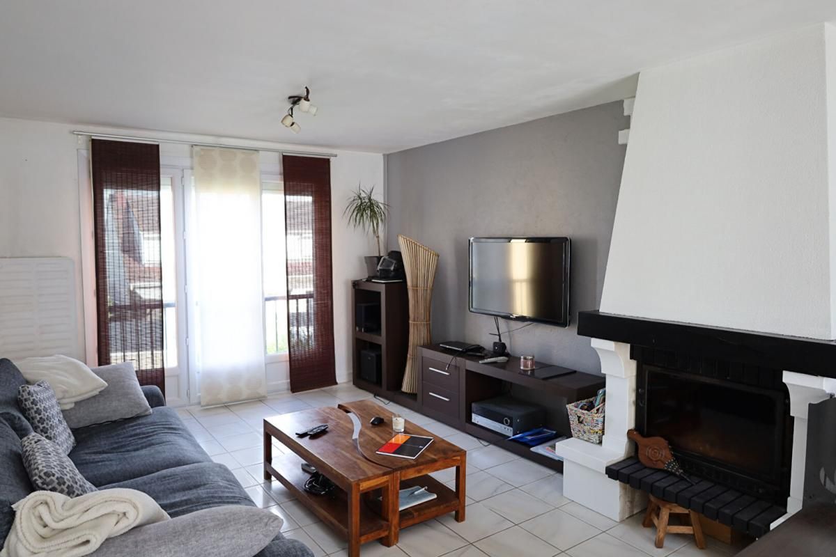 MEULAN-EN-YVELINES Maison Meulan En Yvelines 4 pièce(s) 81 m2 3
