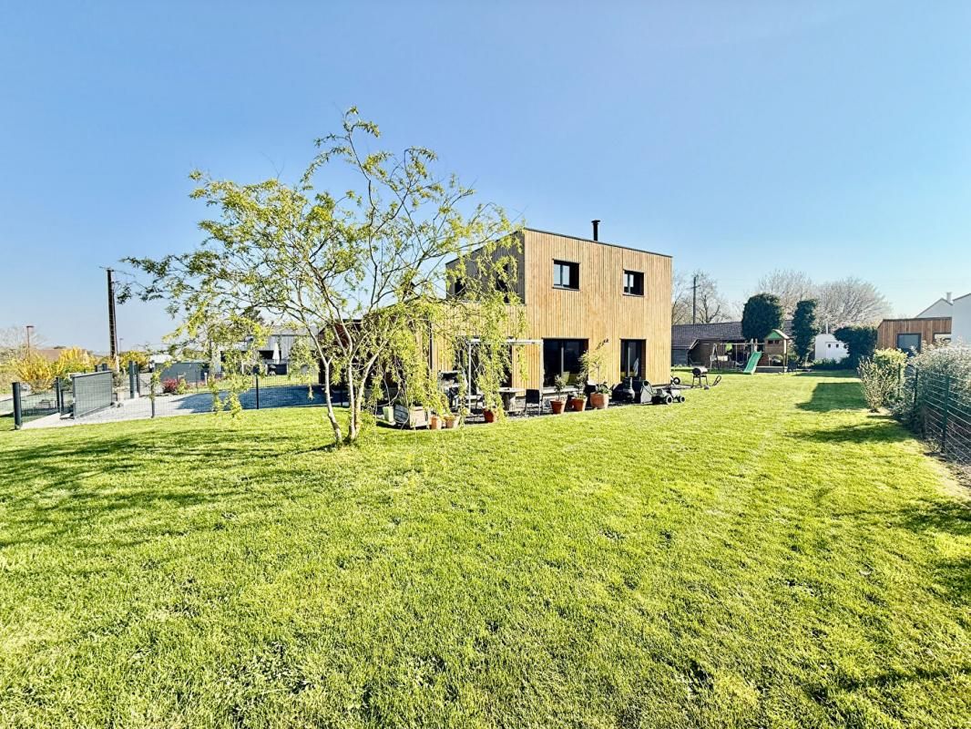 FRESNEY-LE-PUCEUX Maison passive Fresney Le Puceux 6 pièces 124 m2 1