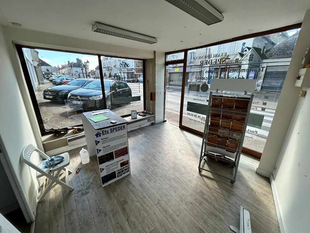 VATAN Immeuble Vatan 4 pièce(s) 108 m2 3