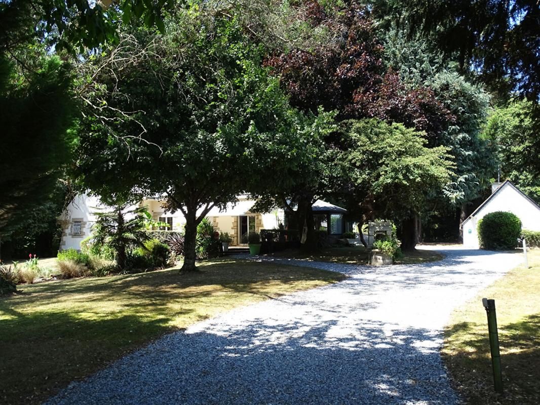 KERVIGNAC TRES BELLE MAISON D'ARCHITECTE de 152 m2 et un appartement annexe de 28 m2 dans le Morbihan ? (15 km de Lorient ? 13 km des plages) 3