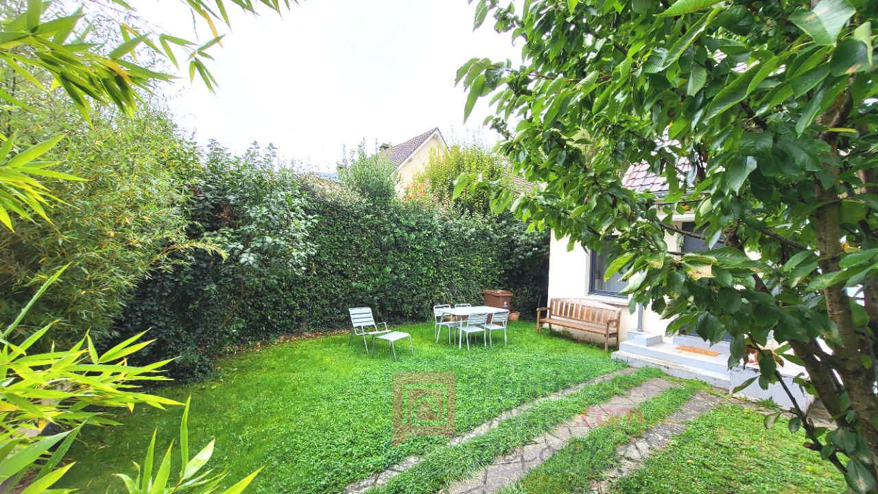 LE CHESNAY Maison 7 pièces Le Chesnay 112 m2 3