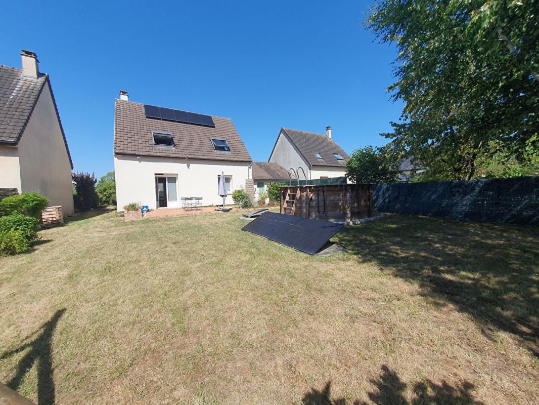 Maison Saint Doulchard DPE B 4 pièce(s) 95 m2