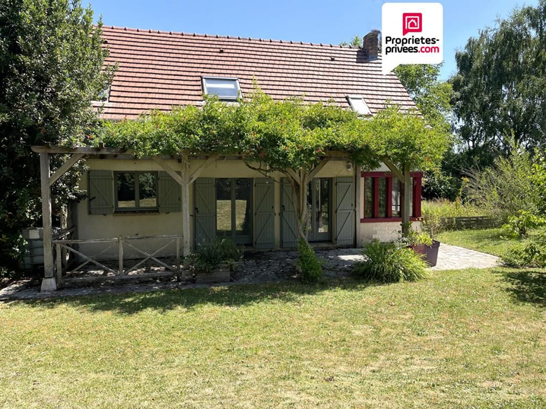 HOUDAN Maison 164m2 4 chambres sous-sol 90m2 total jardin 1500m2 425000 FAI 2