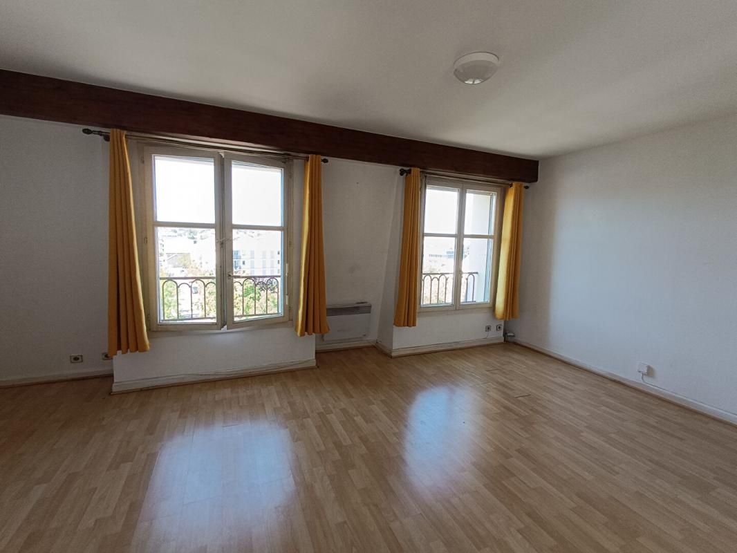 MANTES-LA-JOLIE Appartement Mantes La Jolie 2 pièce(s) 45 m2 3