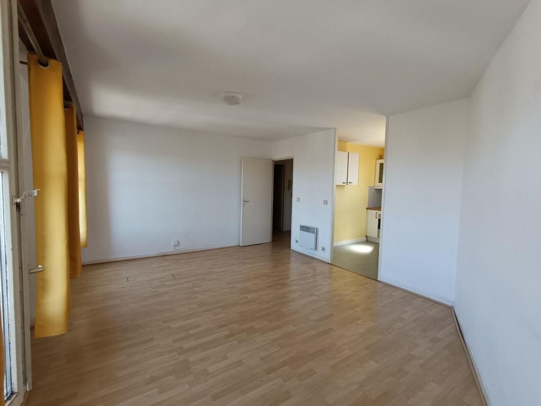 MANTES-LA-JOLIE Appartement Mantes La Jolie 2 pièce(s) 45 m2 4