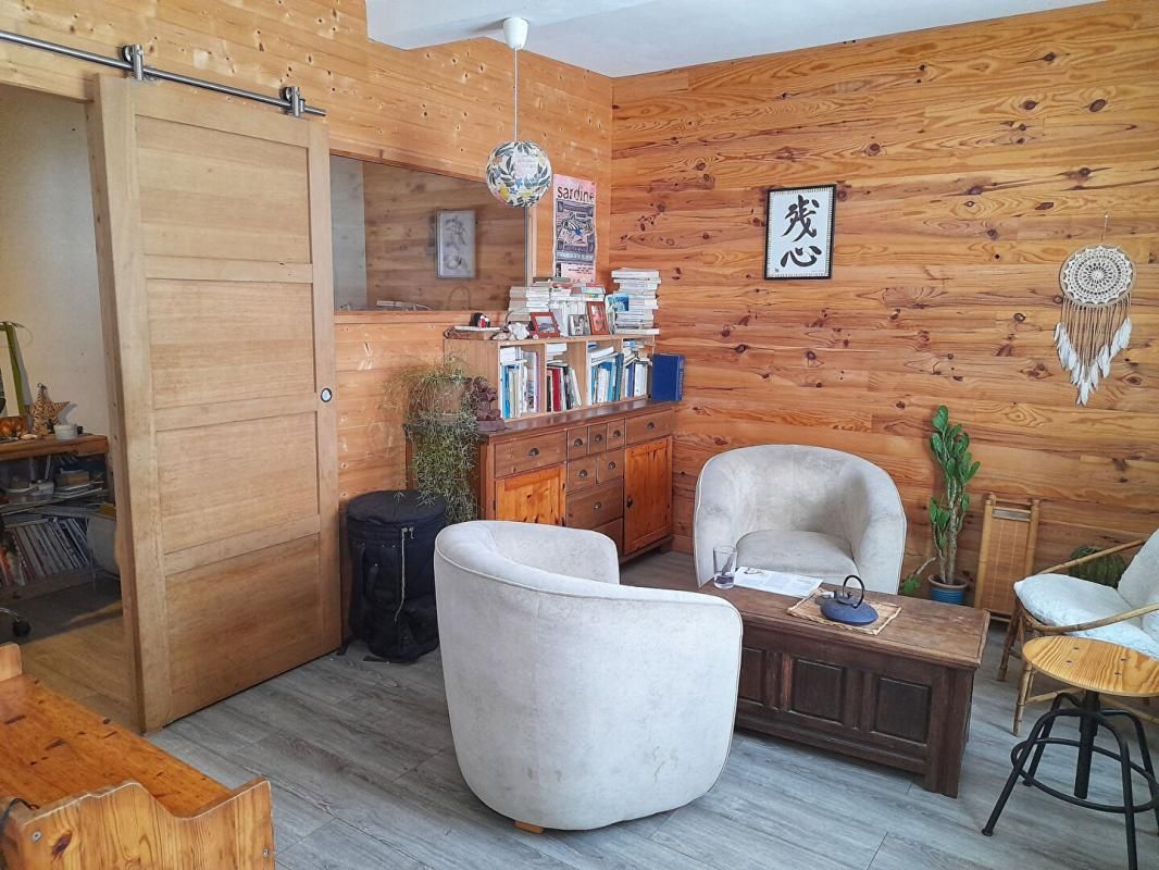 BENEJACQ Charmante maison béarnaise avec jardin et garage 3