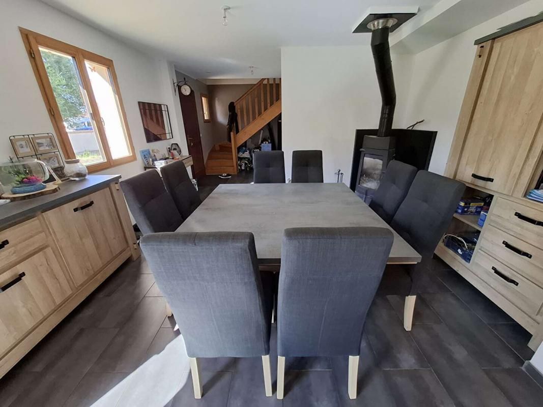 LA PUISAYE Maison/Pavillon proche LA FERTE VIDAME 9 pièce(s) 137.19 m2 avec terrain 1355m² 3