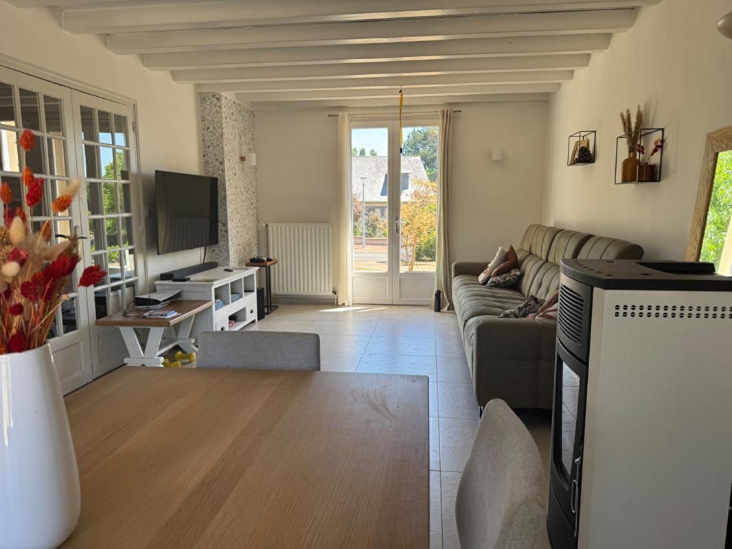 PINCE Maison Pince 7 pièce(s) 103.25 m2 2
