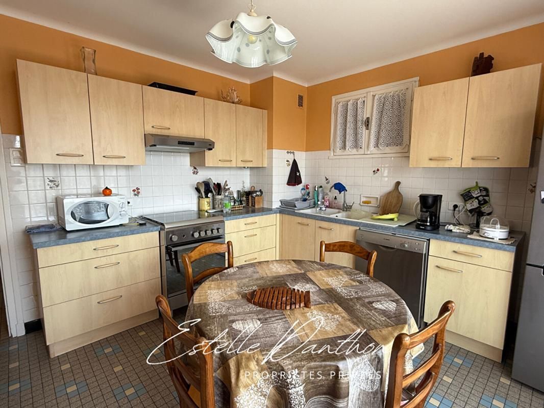 EYDOCHE Maison Eydoche 38690 ? 3 chambres 2