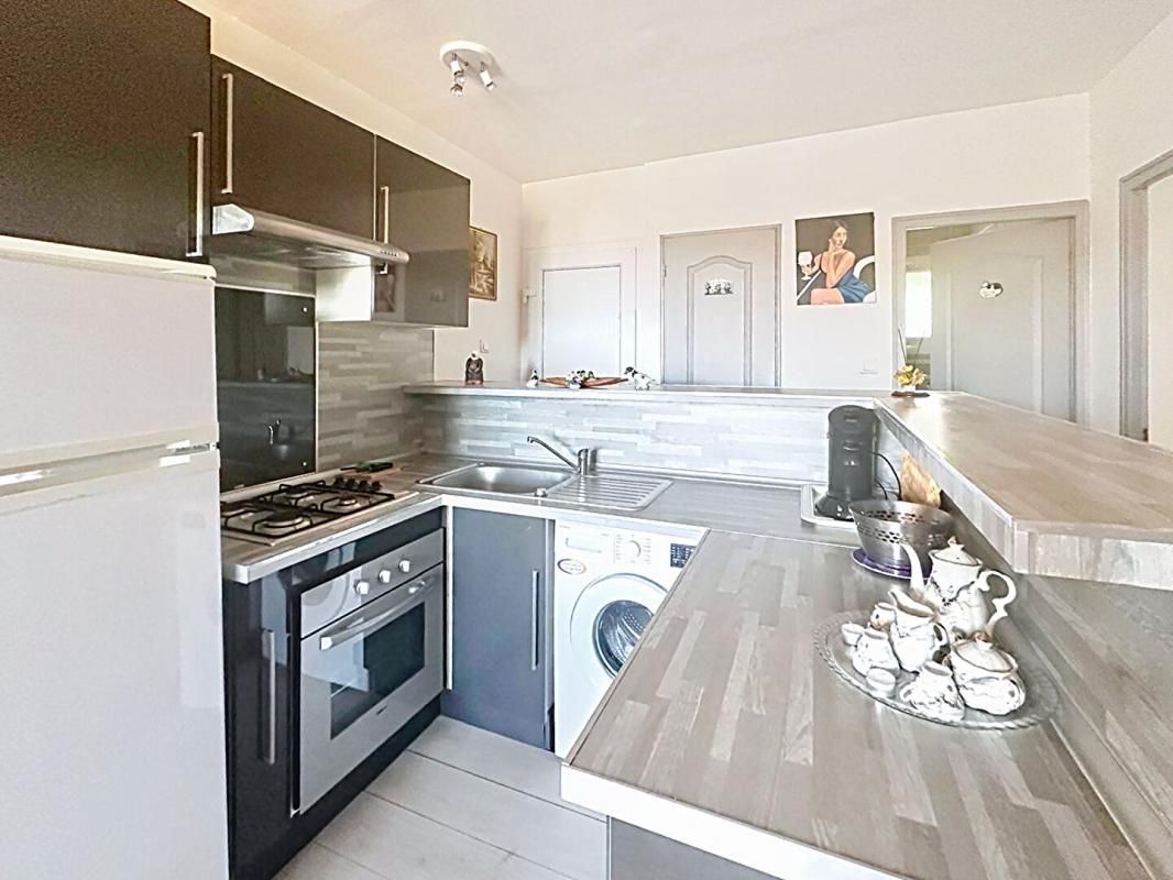 BANDOL Appartement 3 pièces avec terrasse vue mer 4