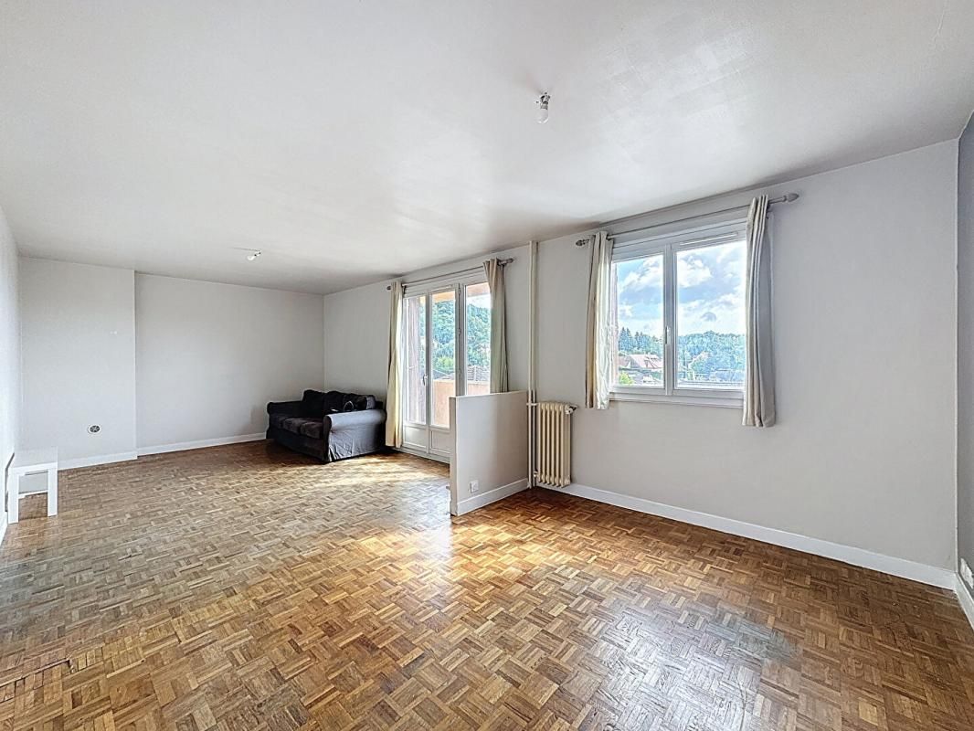 IGNY Appartement Vauhallan limite Igny 4 pièce(s) 75 m2 4
