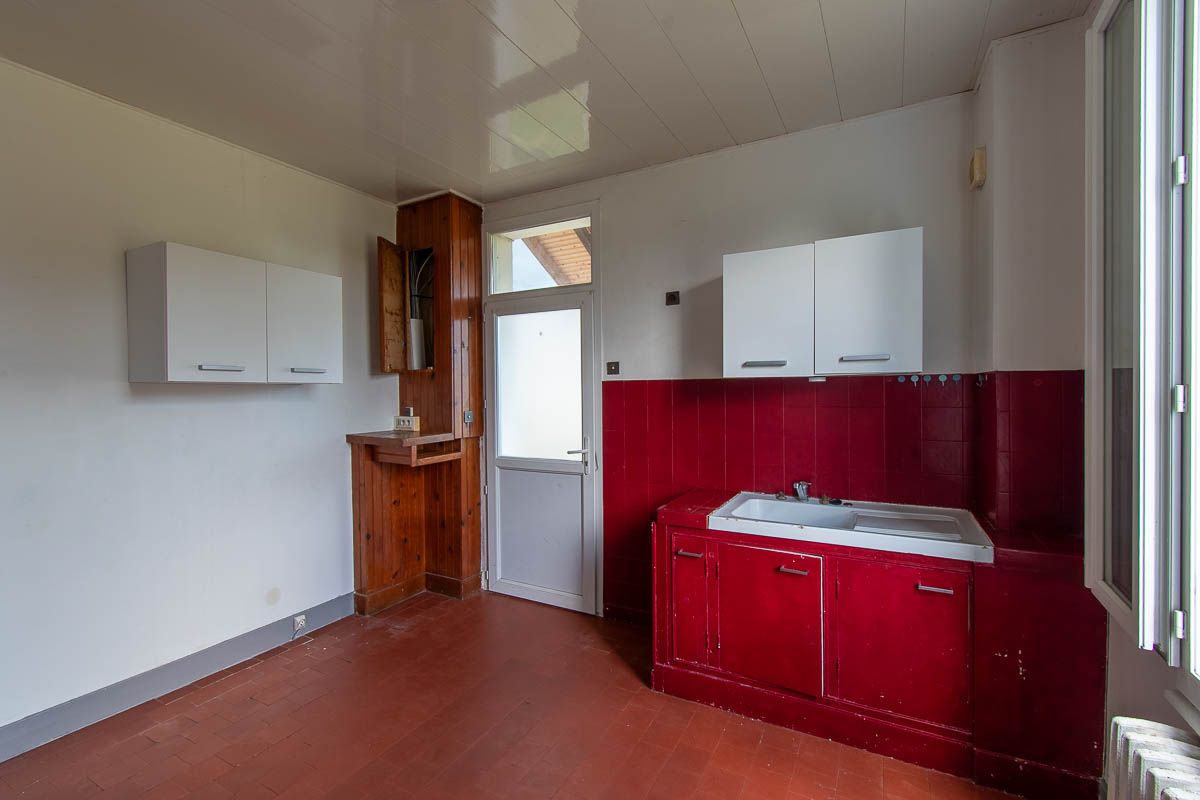 THEILLAY Maison Theillay 64.15 m2 3