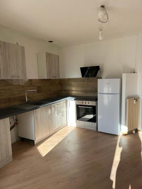 SALERNES Appartement Salernes 4 pièce(s) 89m2 3