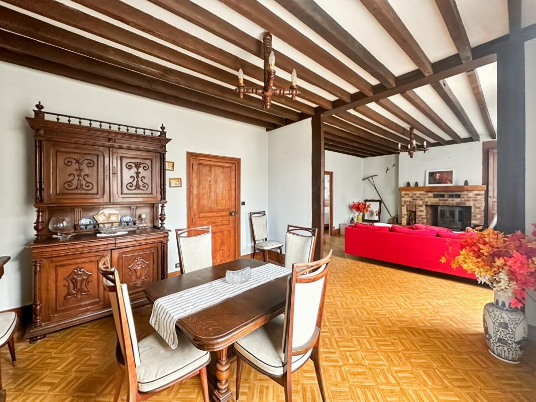 CHARLEVILLE-MEZIERES COUP DE COEUR A CHARLEVILLE MEZIERES ? Maison de charme + terrain agricole avec garage (option) ? à partir de 151.000 2