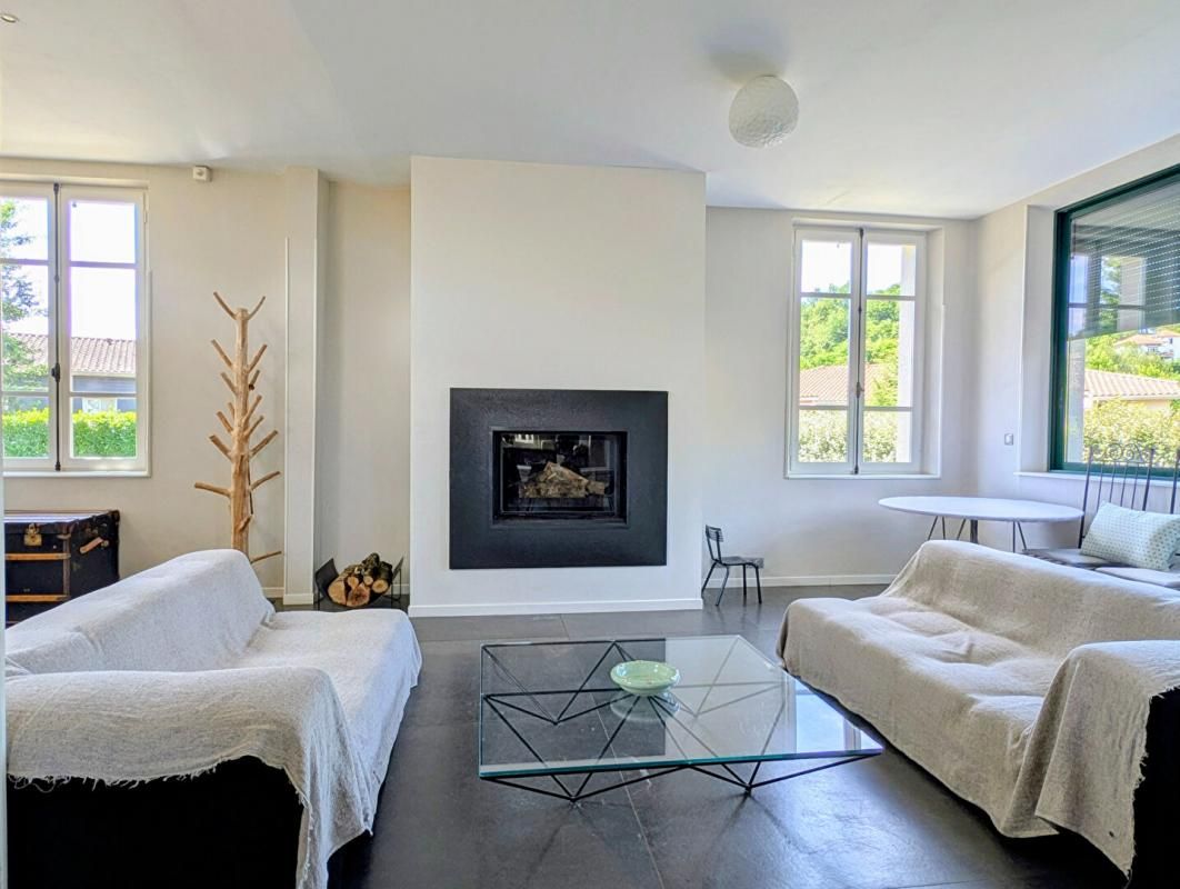 SALIES-DU-SALAT Maison bourgeoise de 140 m2 avec piscine sur terrain de 1384 m² 4