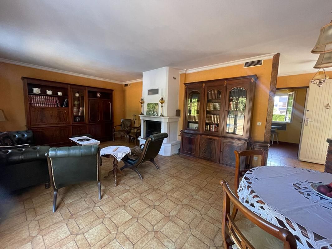 NOGENT-SUR-VERNISSON Maison Nogent-sur-vernisson 5 pièces 2