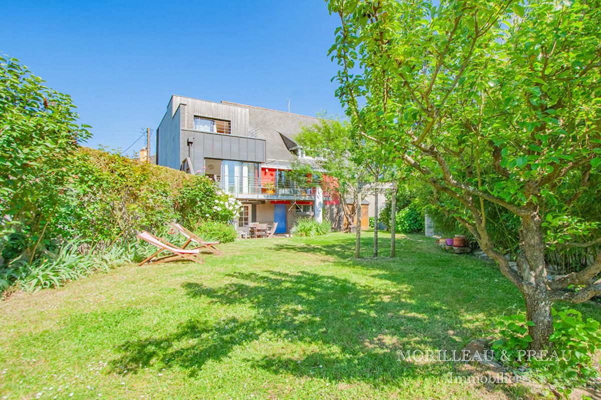 COUERON Maison (9 pièces) 192 m² 1