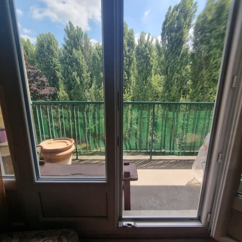 BONDY APPARTEMENT 2 CHAMBRES SUR BONDY 93140 3