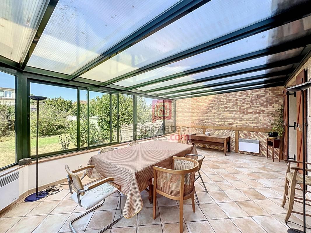 LE PERRAY-EN-YVELINES Maison Le Perray En Yvelines 5 chambres avec cave et garage 2