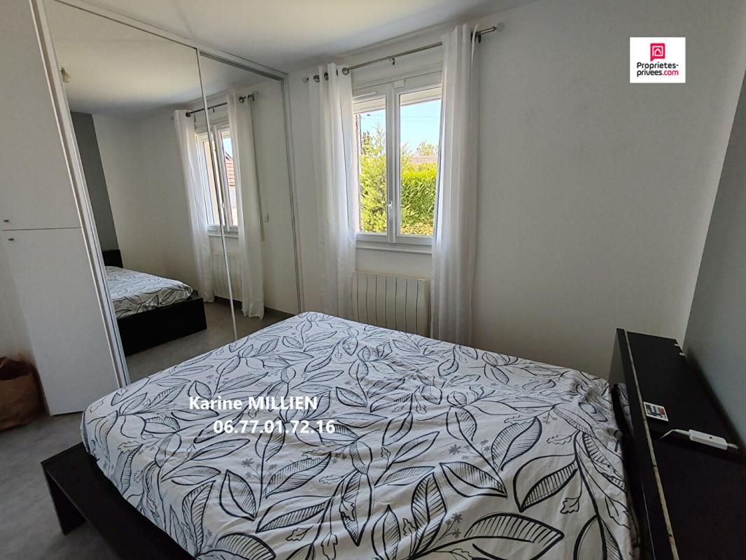 SAINT-REMY-SUR-AVRE SAINT REMY SUR AVRE 28380 Maison individuelle - 1 étage - 3 chambres - 1 bureau/chambre/dressing - Garage avec mezzanine et 1 pièce - Terrain - 270 000 HAI 4